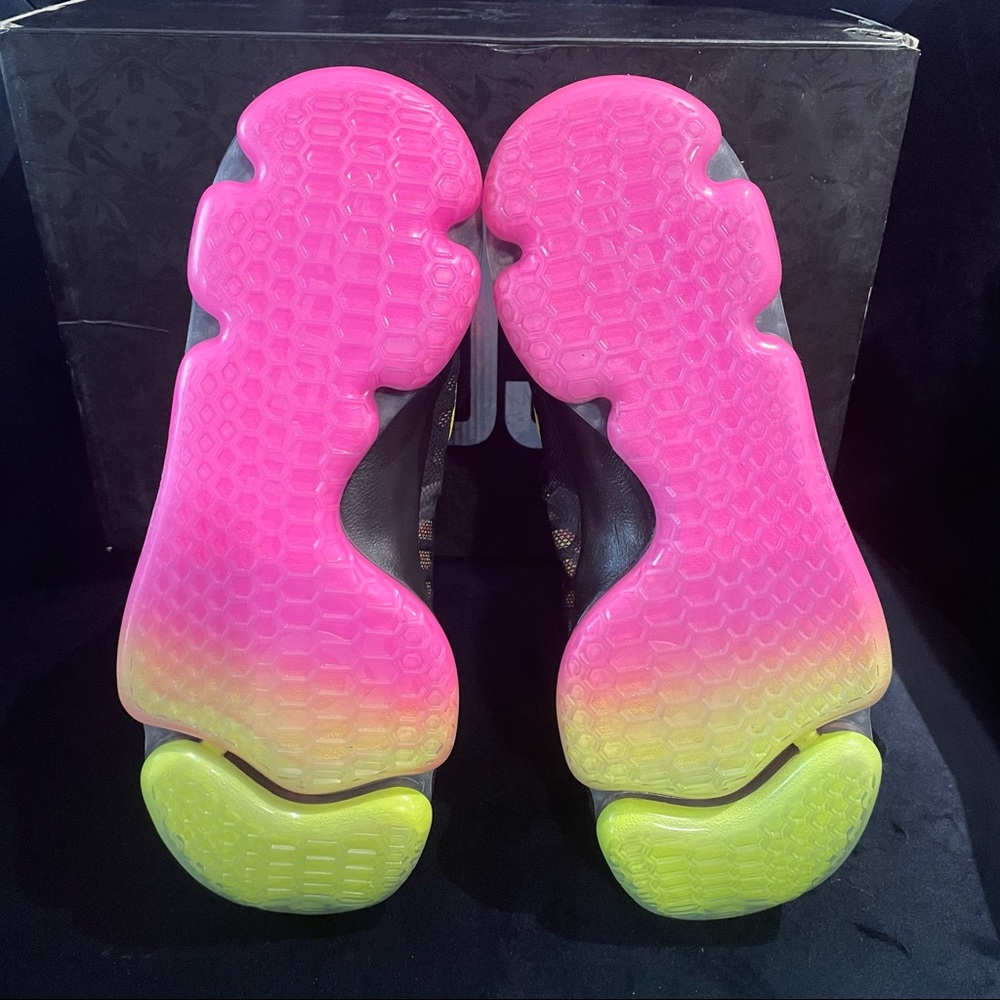 Like New NikeZoom KD9 Flyknit Unlimited - Picture 4 of 7
